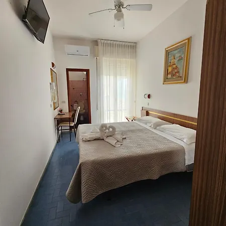 Hotell Sara***