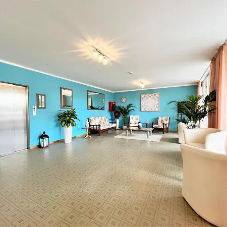 Sara Hotel 3*