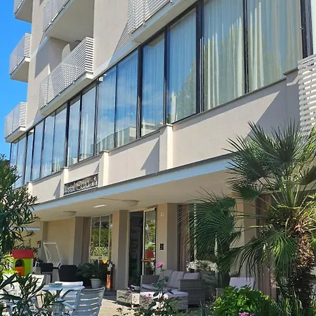 Sara 3* Cesenatico