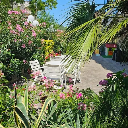 Sara Hotel